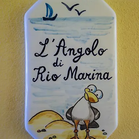 L'angolo Di *
